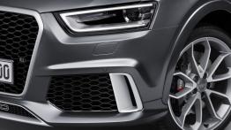 Audi RS Q3 (2014) - lewy przedni reflektor - włączony