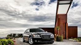 Chrysler 300 - widok z przodu