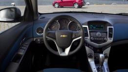 Chevrolet Cruze hatchback ECO-TEC - kokpit