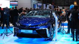 Geneva International Motor Show 2015 - samochody seryjne