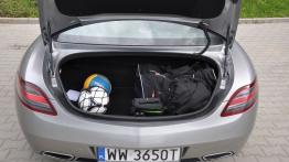 Mercedes SLS AMG Coupe 6.2 V8 571KM - galeria redakcyjna - bagażnik