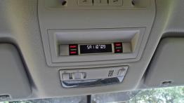 Volkswagen Amarok Double Cab 2.0 BiTDI 180KM - galeria redakcyjna - panel sterowania w podsufitce