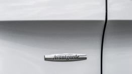 Mercedes klasy V (2014) - emblemat boczny