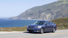 Subaru Legacy VI (2015) - lewy bok