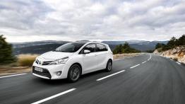 Toyota Verso Facelifting - lewy bok