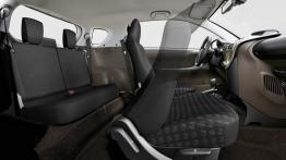 Toyota iQ - widok ogólny wnętrza