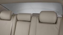 Toyota Avalon 2010 - tylna kanapa
