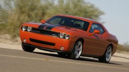 Dodge Challenger SRT8 - widok z przodu