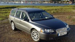 Volvo V70 - widok z przodu