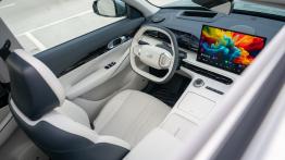 Geely EX5 - inny element panelu przedniego