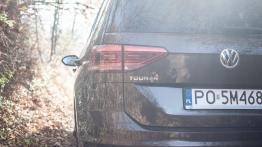 Volkswagen Touran 2.0 TDI 150 KM (nadwozie cz.2) - galeria redakcyjna - widok z tyłu