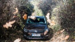 Volkswagen Touran 2.0 TDI 150 KM (nadwozie cz.2) - galeria redakcyjna - widok z przodu