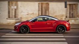 Peugeot RCZ 1.6 THP 200KM - randka z przechodniami