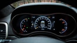 Jeep Grand Cherokee IV Facelifting - galeria redakcyjna (2) - zestaw wskaźników