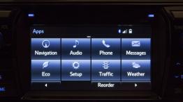 Toyota Corolla XI E160 (2014) - radio/cd/panel lcd