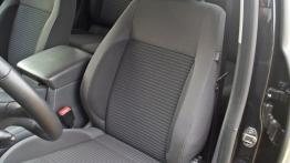 Volkswagen Amarok Double Cab 2.0 BiTDI 180KM - galeria redakcyjna - fotel kierowcy, widok z przodu