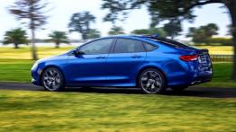 Chrysler 200S (2015) - lewy bok