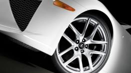 Lexus LFA - koło