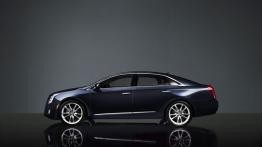 Cadillac XTS - lewy bok