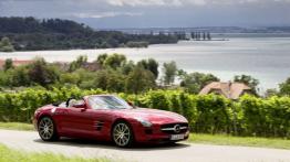 Mercedes SLS AMG Roadster 2012 - prawy bok