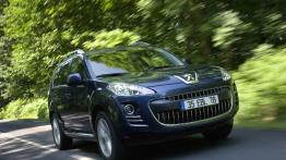 Peugeot 4007 - przód - reflektory wyłączone