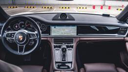 Porsche Panamera GTS - 911 dla rodziny