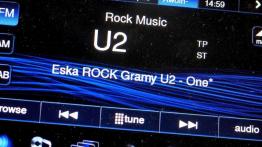 Hyundai Genesis 3.8 HTRAC vs. Lancia Thema 3.6 AWD - nie tylko Niemcy