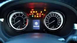 Suzuki Kizashi - próba katany