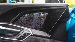 Audi e-tron - galeria redakcyjna - inny element panelu przedniego