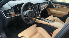 Volvo V90 (2017) - galeria redakcyjna - widok ogólny wn?trza z przodu