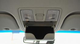 Hyundai Elantra V Facelifting - galeria redakcyjna - schowek na okulary w podsufitce