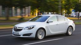 Opel Insignia Facelifting (2013) - lewy bok