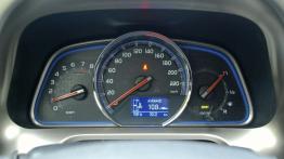 Toyota RAV4 IV - galeria redakcyjna - zestaw wskaźników