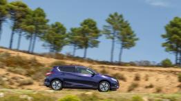 Nissan Pulsar (2014) - prawy bok