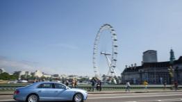 Bentley Flying Spur V8 (2014) - prawy bok