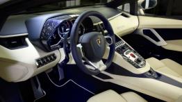 Lamborghini Aventador Roadster - pełny panel przedni