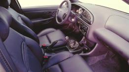 Ford Contour - widok ogólny wnętrza z przodu