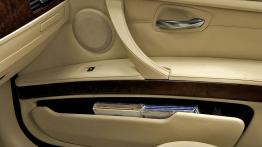 BMW Seria 3 E92 Coupe - schowek w drzwiach przednich
