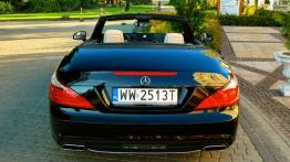 Roadstery w dwóch smakach - BMW Z4 35isDrive vs Mercedes SL350 BlueEFFICIENCY