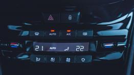 Peugeot 208 GTI - zabawa do rana