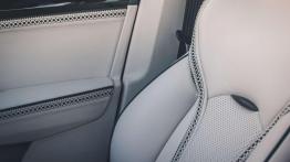 Skoda Superb Atelier - galeria redakcyjna - fotel pasażera, widok z przodu