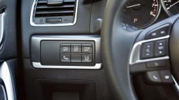 Mazda CX-5 Facelifting SKYACTIV-G AWD (2015) - panel sterowania pod kierownicą