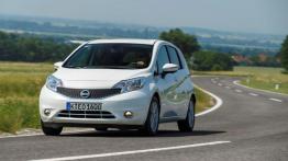 Nissan Note II 1.5 dCi (2013) - widok z przodu