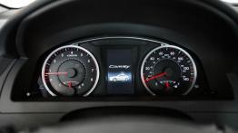 Toyota Camry Facelifting XSE (2015) - zestaw wskaźników