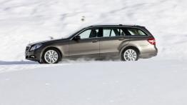 Mercedes E 350 CDI 4MATIC W212 kombi - lewy bok