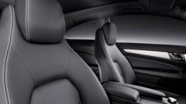 Mercedes klasa C Coupe 2012 - widok ogólny wnętrza z przodu