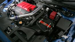 Mitsubishi Lancer Evolution X FQ-400 - maska otwarta