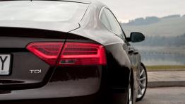 Audi A5 Sportback Facelifting w Szczawnicy - prawy tylny reflektor - włączony