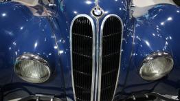  BMW 327