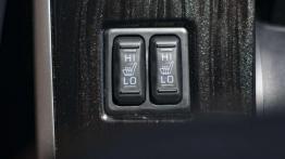 Mitsubishi Outlander PHEV (MY16) - dialog z klientem